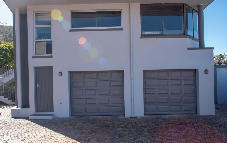 5 Bedroom Property for Sale in Bo Kaap Western Cape